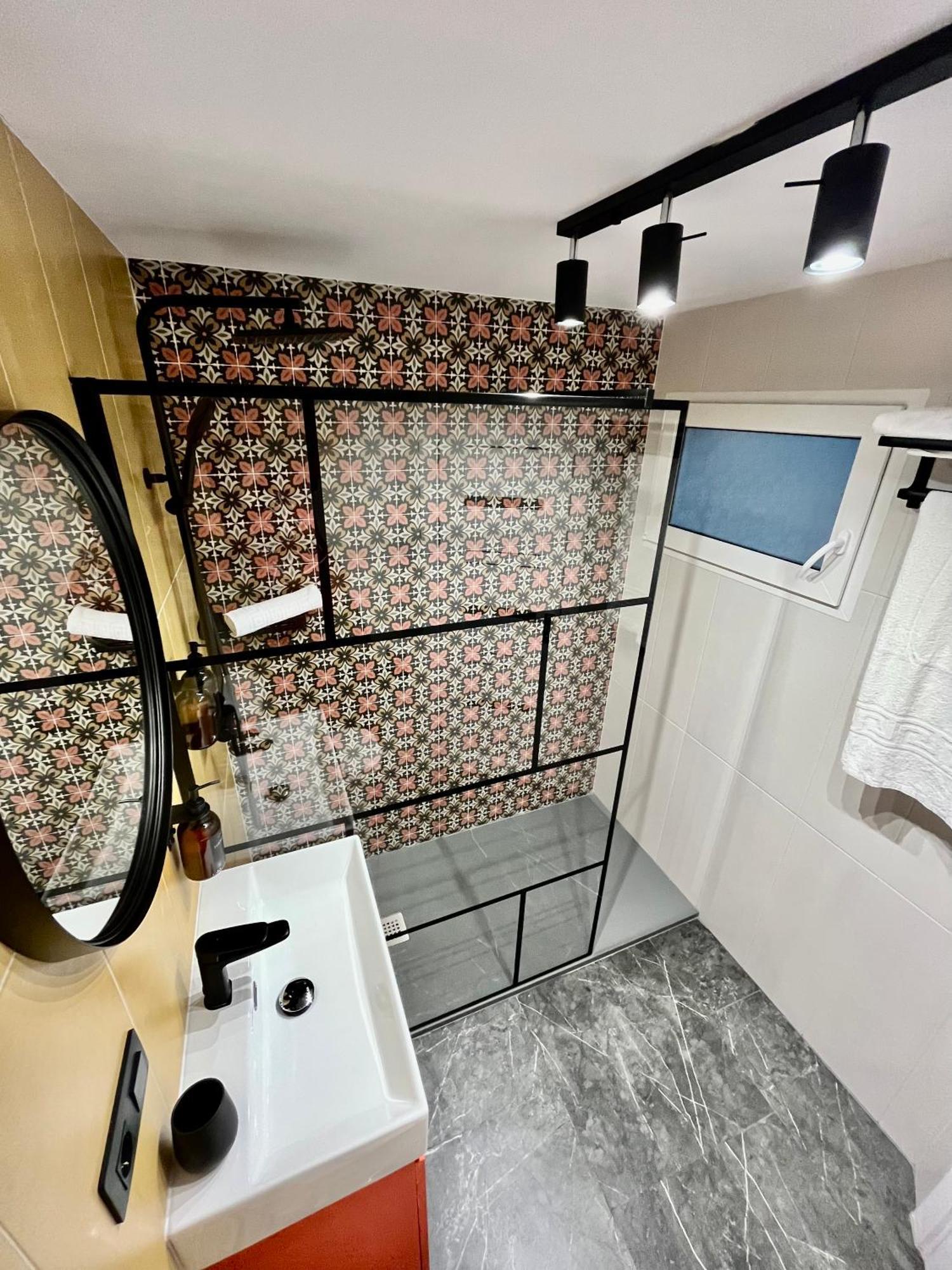 Elegante Apartamento Tres Colores Alicante Exterior foto