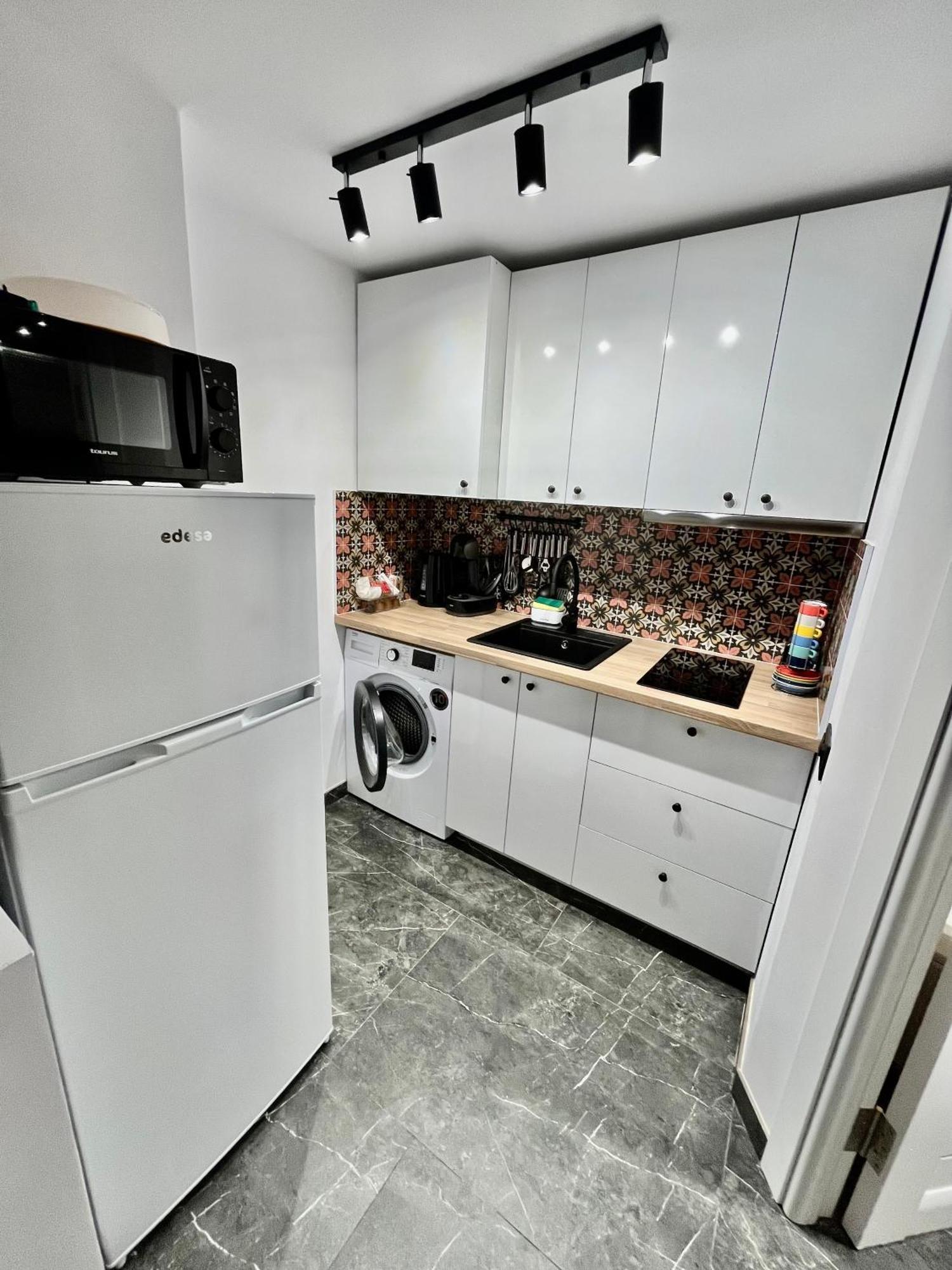 Elegante Apartamento Tres Colores Alicante Exterior foto